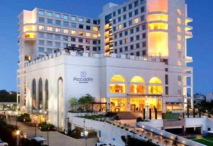 Piccadily Hotel
